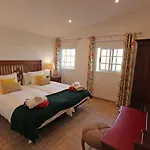 Viva Tropical Villa